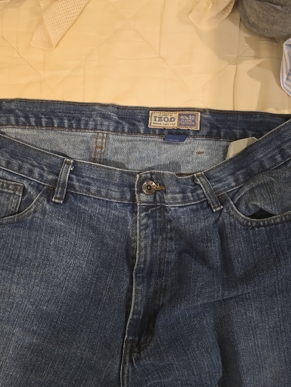 Izod Men's Medium Blue Denim Jeans